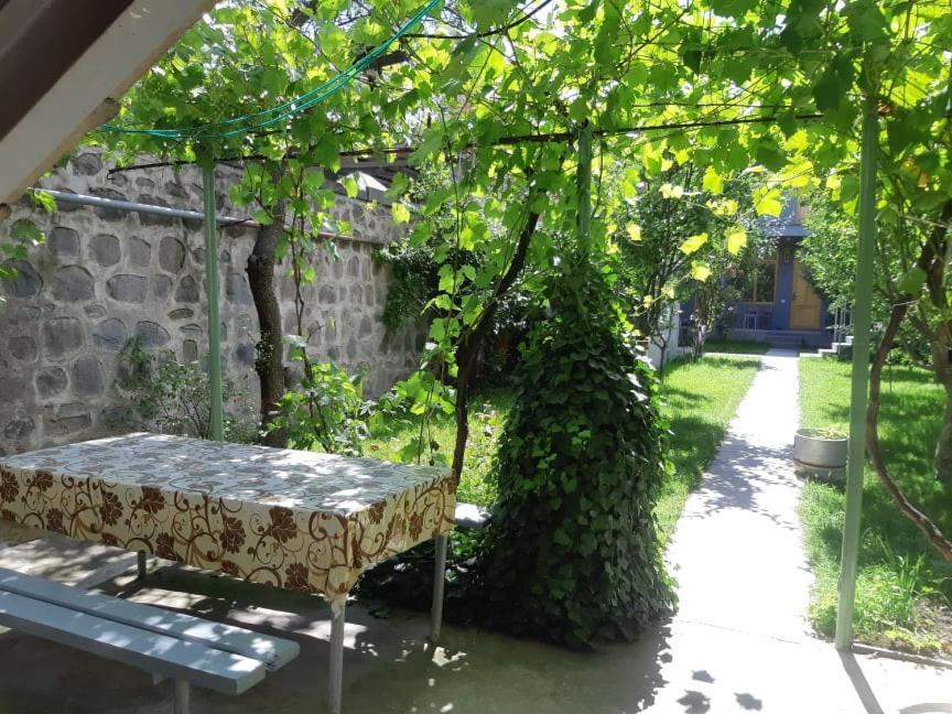 Andranik B&B Goris Esterno foto